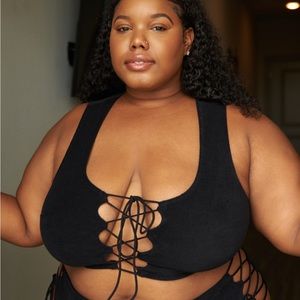 Savage X Fenty 70s Terry Cloth Black Crop Top